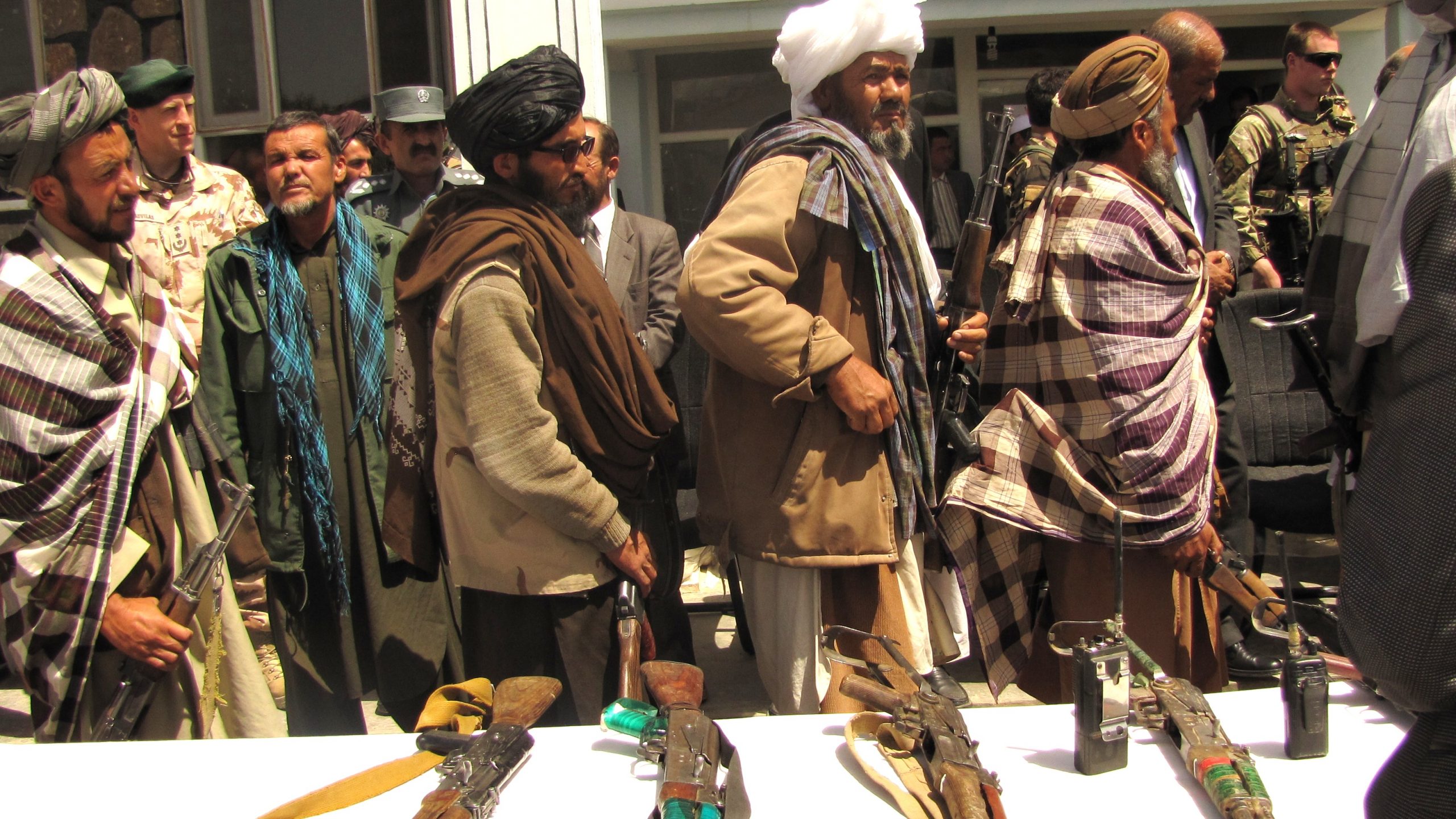 afghanen-fluechtlinge-duerfen-zurueck:-neue-taliban-regierung-will-frieden