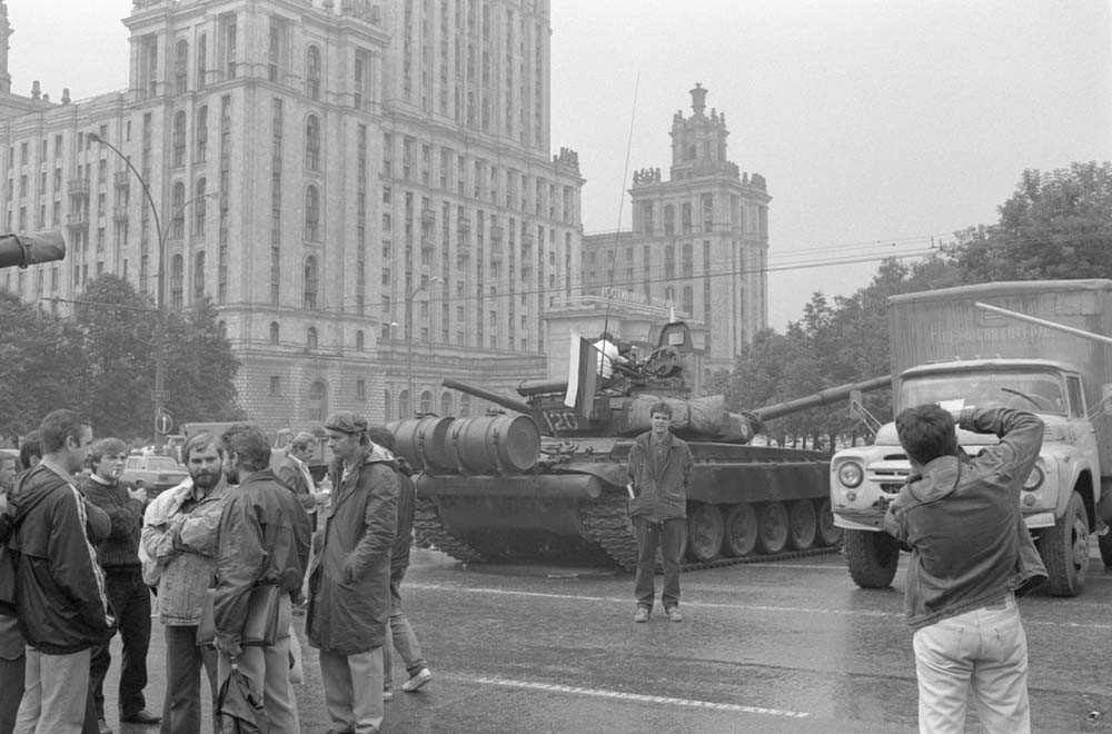 19.-august-1991-–-dem-gescheiterten-august-„putsch“-in-moskau-folgte-der-durchmarsch-der-russischen-neoliberalen