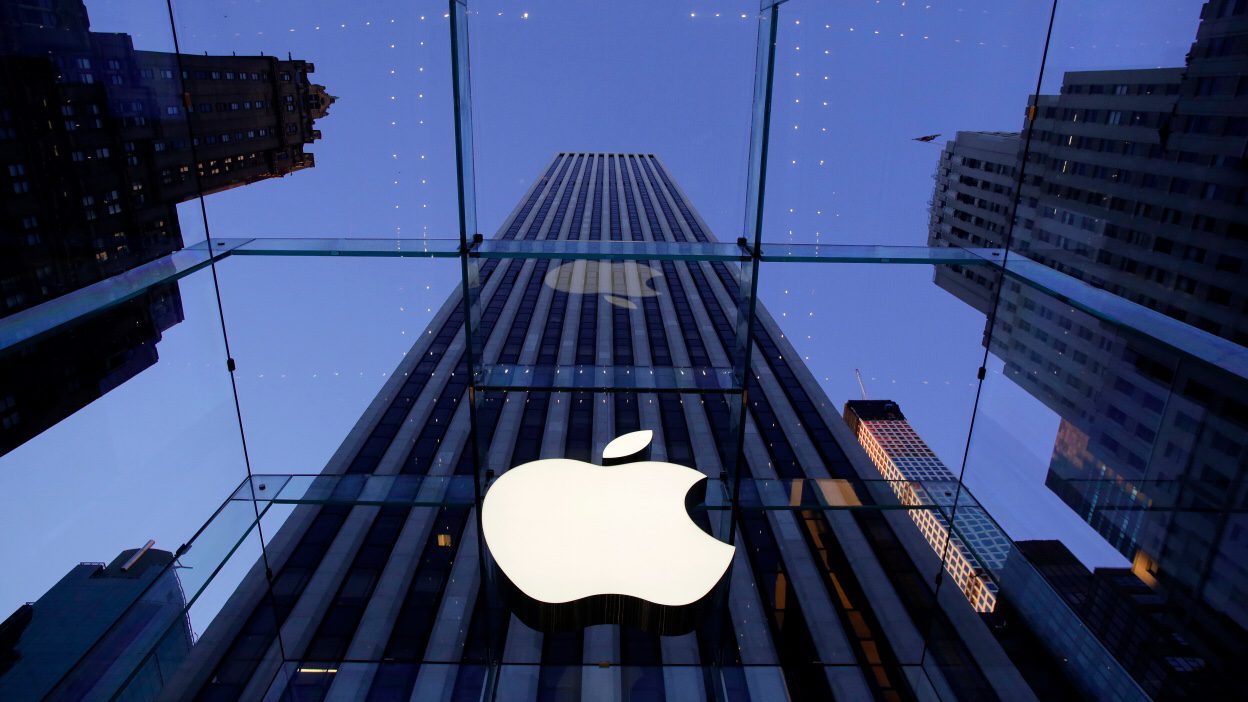 apple-staff-told-they-won’t-return-to-the-office-unil-2022