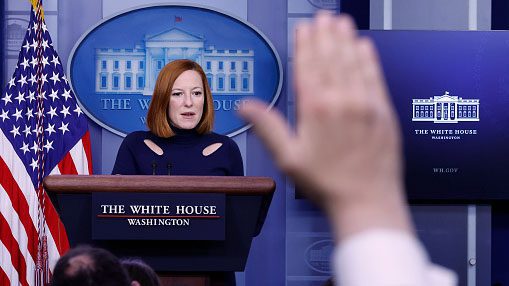 psaki:-it&apos;s-ok-to-let-children-eat-lunch-in-the-cold-&apos;to-keep-kids-safe&apos;