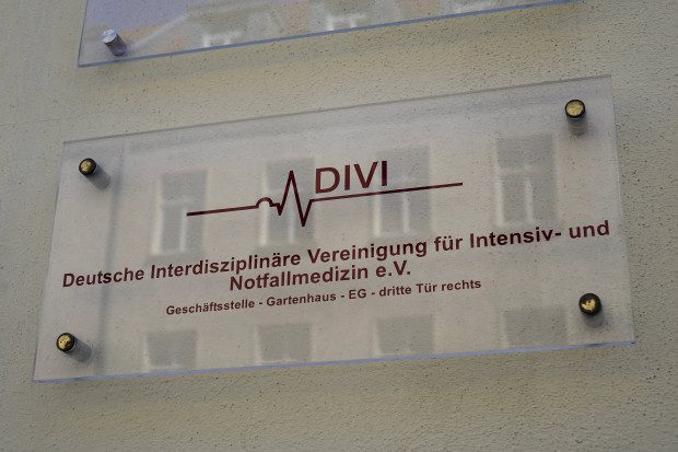 die-divi-zahlen-ueber-die-ungeimpfte-mehrheit-unter-covid-19-faellen-auf-intensivstationen