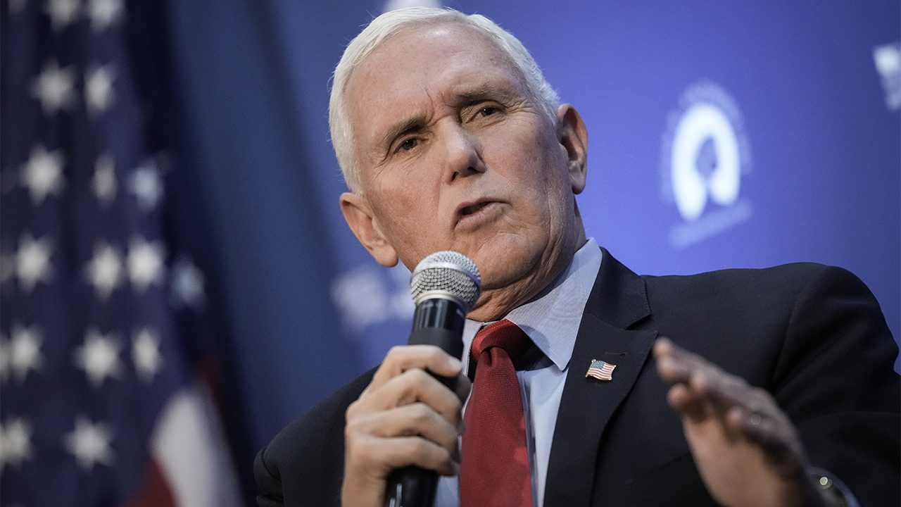 pence-in-upcoming-speech:-‚there-is-no-room-in-the-party-for-apologists-to-putin‘