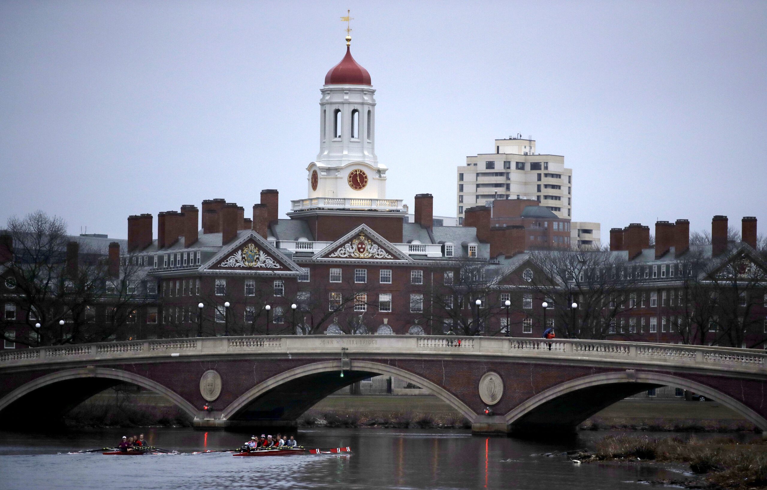 harvard-closes-police-station-due-to-students‘-feeling-‚watched-and-policed‘:-’not-a-pleasant-feeling‘