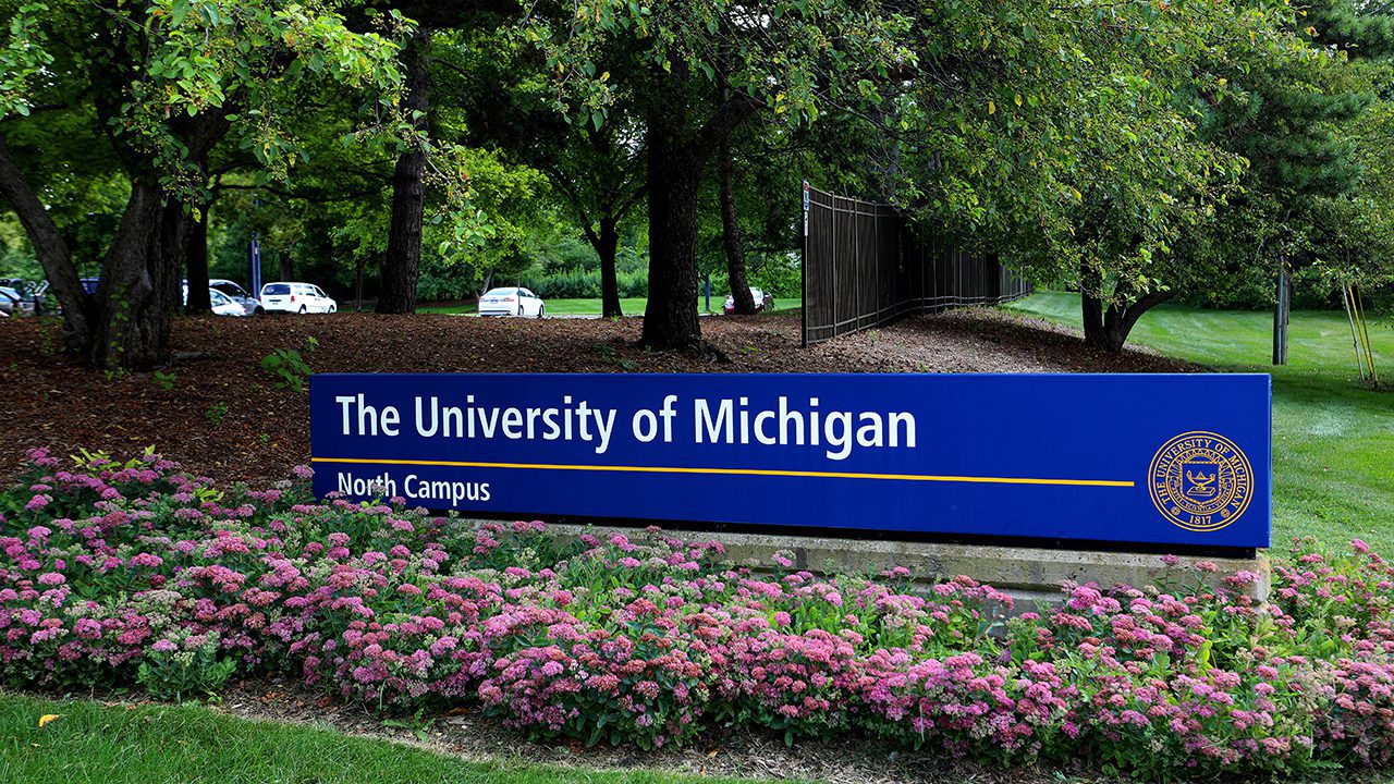 university-of-michigan-agrees-to-settle-students‘-sex-abuse-lawsuit