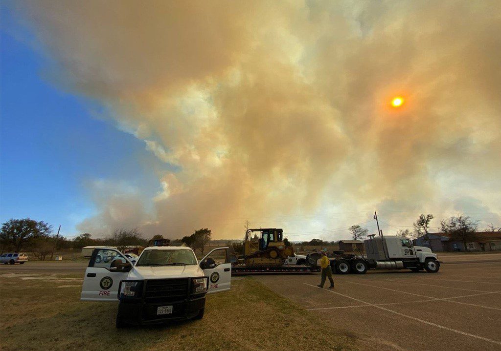 texas-wildfires-erupt-in-coryell-county,-prompting-multiple-evacuations