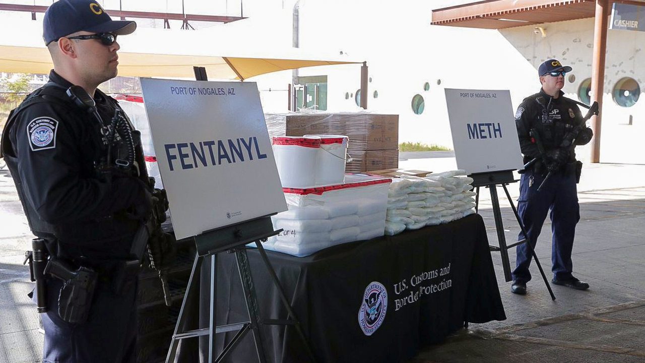 dea-warns-of-’nationwide-spike‘-in-fentanyl-related-mass-overdose-deaths,-as-border-crisis-rages