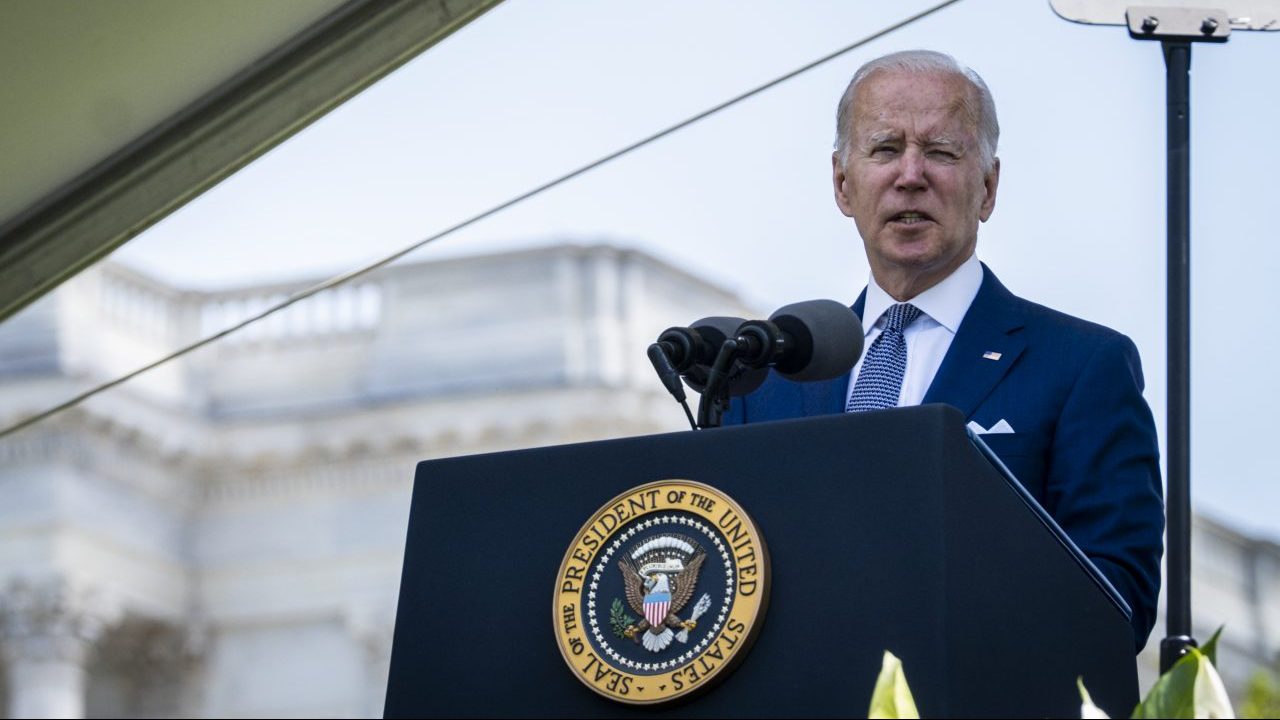 biden-says-hate-‘remains-a-stain-on-the-soul-of-america’-after-buffalo-mass-shooting