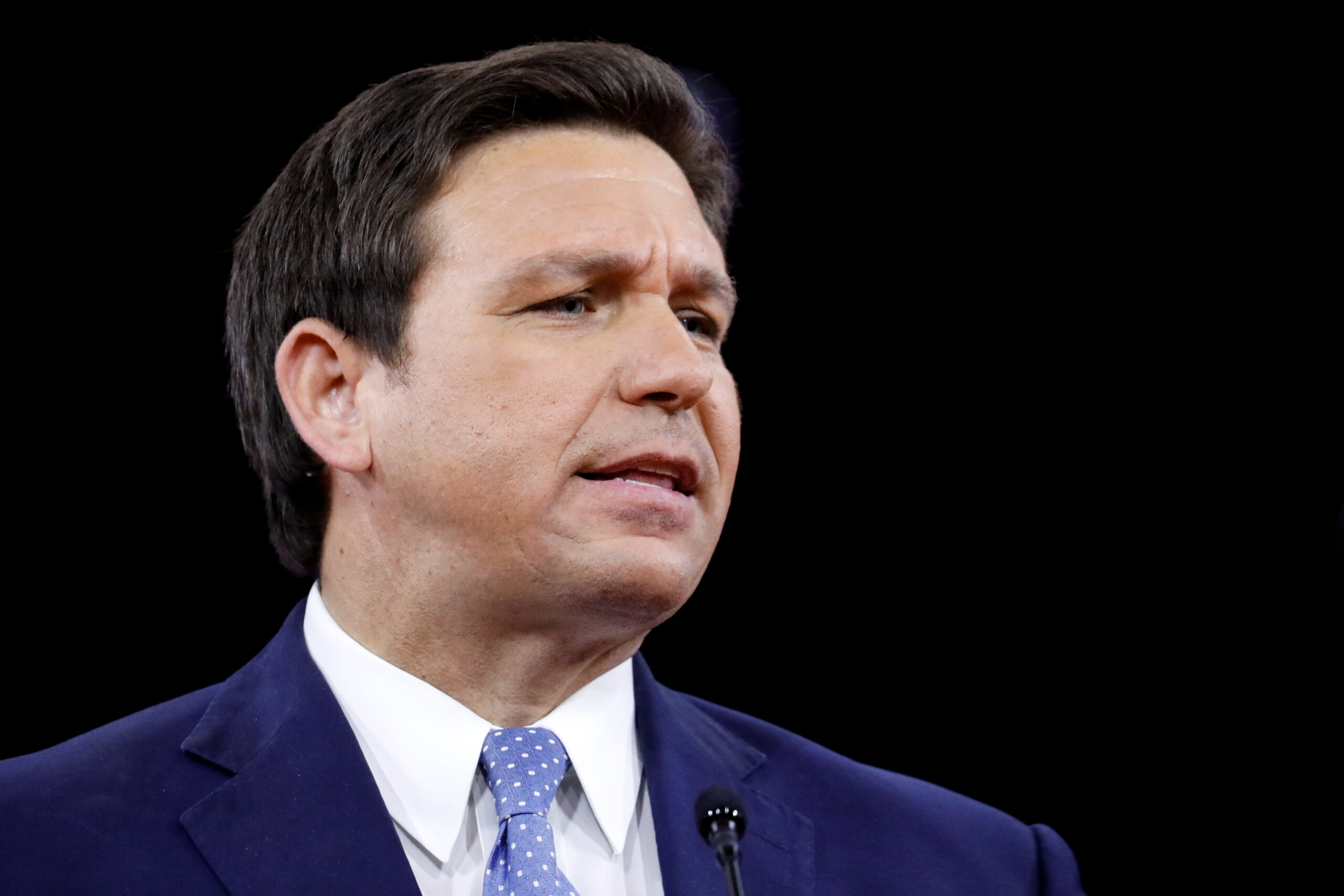 desantis-campaign-hits-back-at-soros-funded-election-‚manipulation‘-with-ad-buy-on-new-hispanic-radio-network