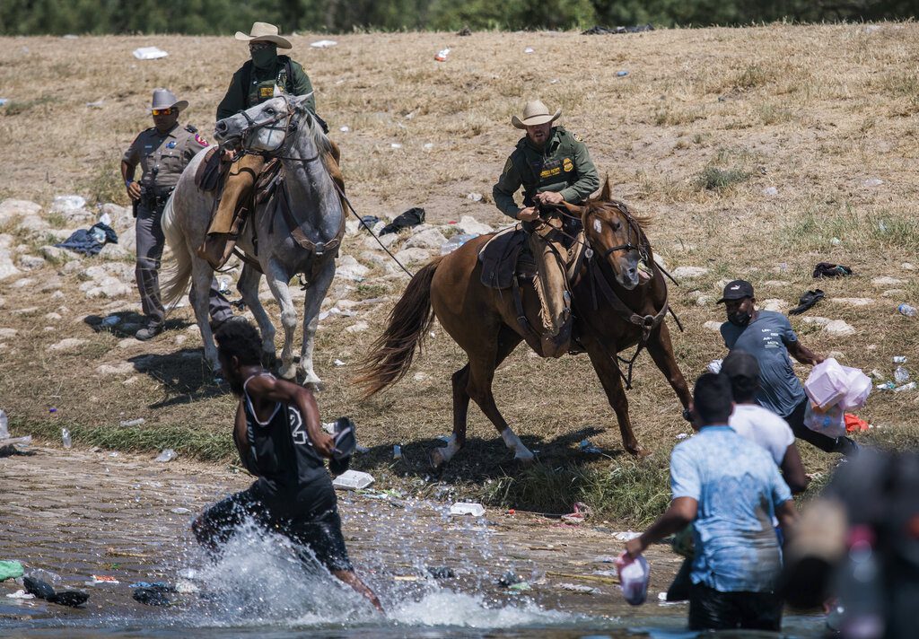dhs-set-to-punish-border-patrol-agents-accused-in-haitian-migrant-‘whipping’-incident