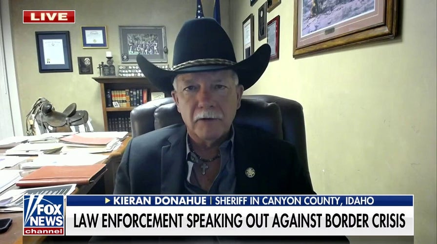 idaho-sheriff-sends-dire-warning-to-‚idiotic‘-biden-officials:-‚we-are-on-the-cusp-of-complete-collapse‘