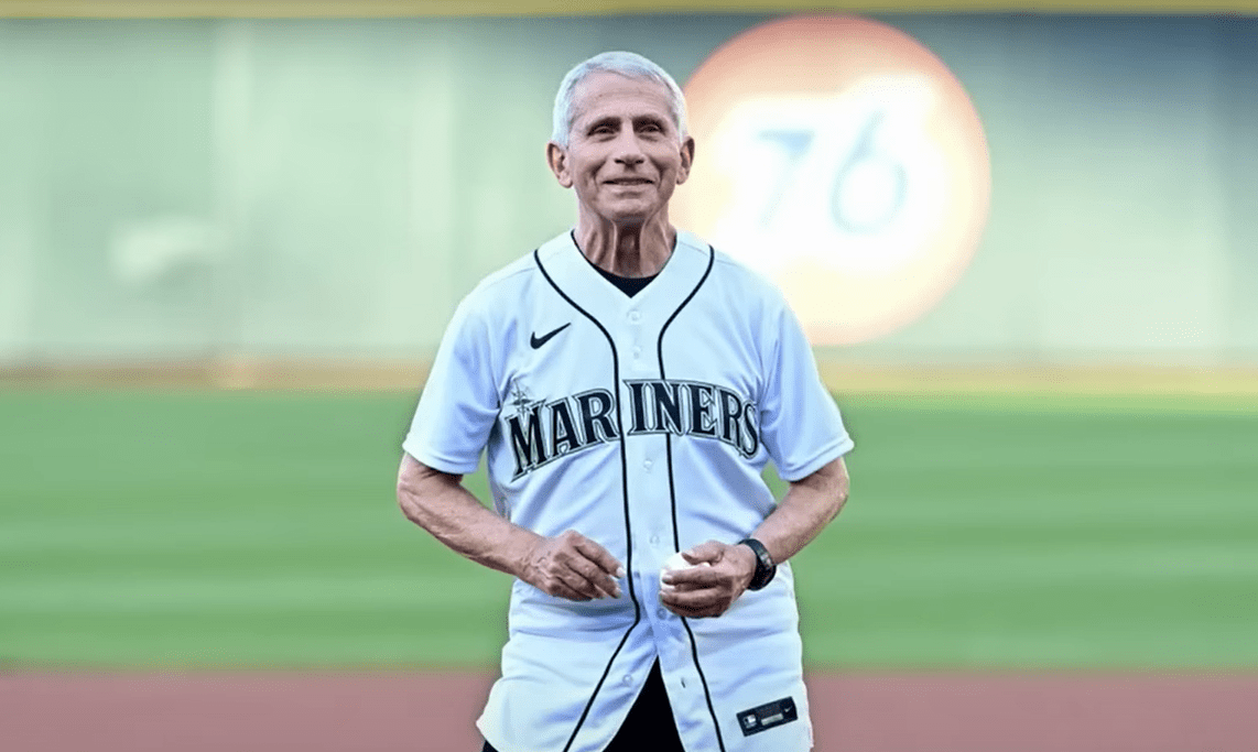anthony-fauci-booed-as-he-throws-first-pitch-at-baseball-game