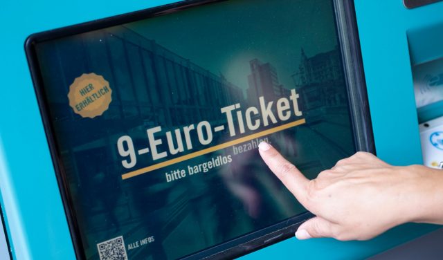 versteuerung-von-dienstwagen-als-finanzierung-fuer-das-9-euro-ticket?