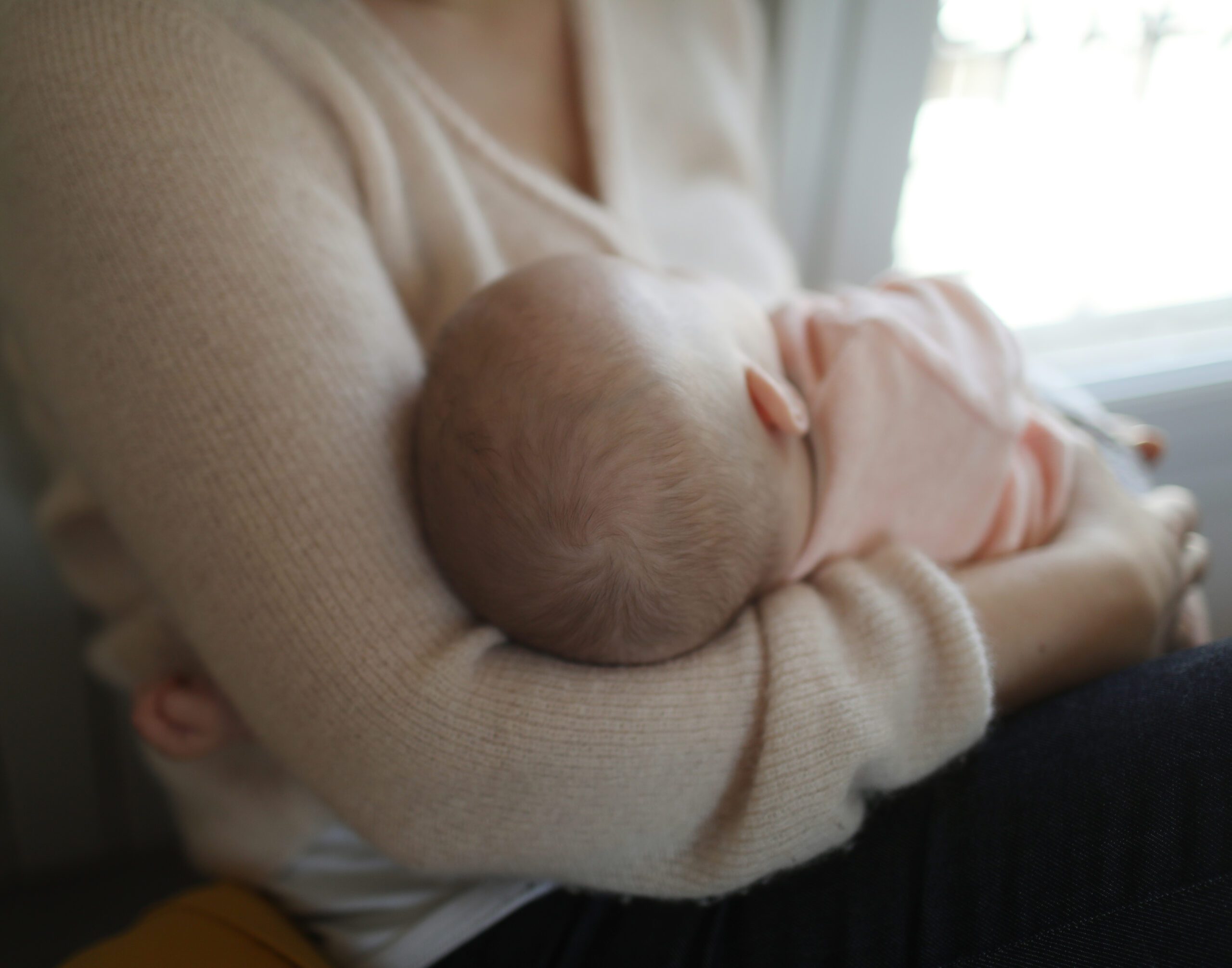 new-study-reveals-trace-amounts-of-covid-19-vaccine-mrnas-found-in-breast-milk