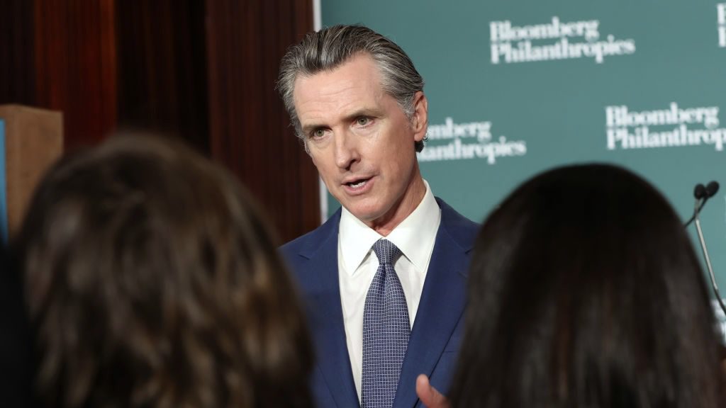 newsom-travels-to-texas-even-though-it’s-one-of-california’s-banned-travel-states