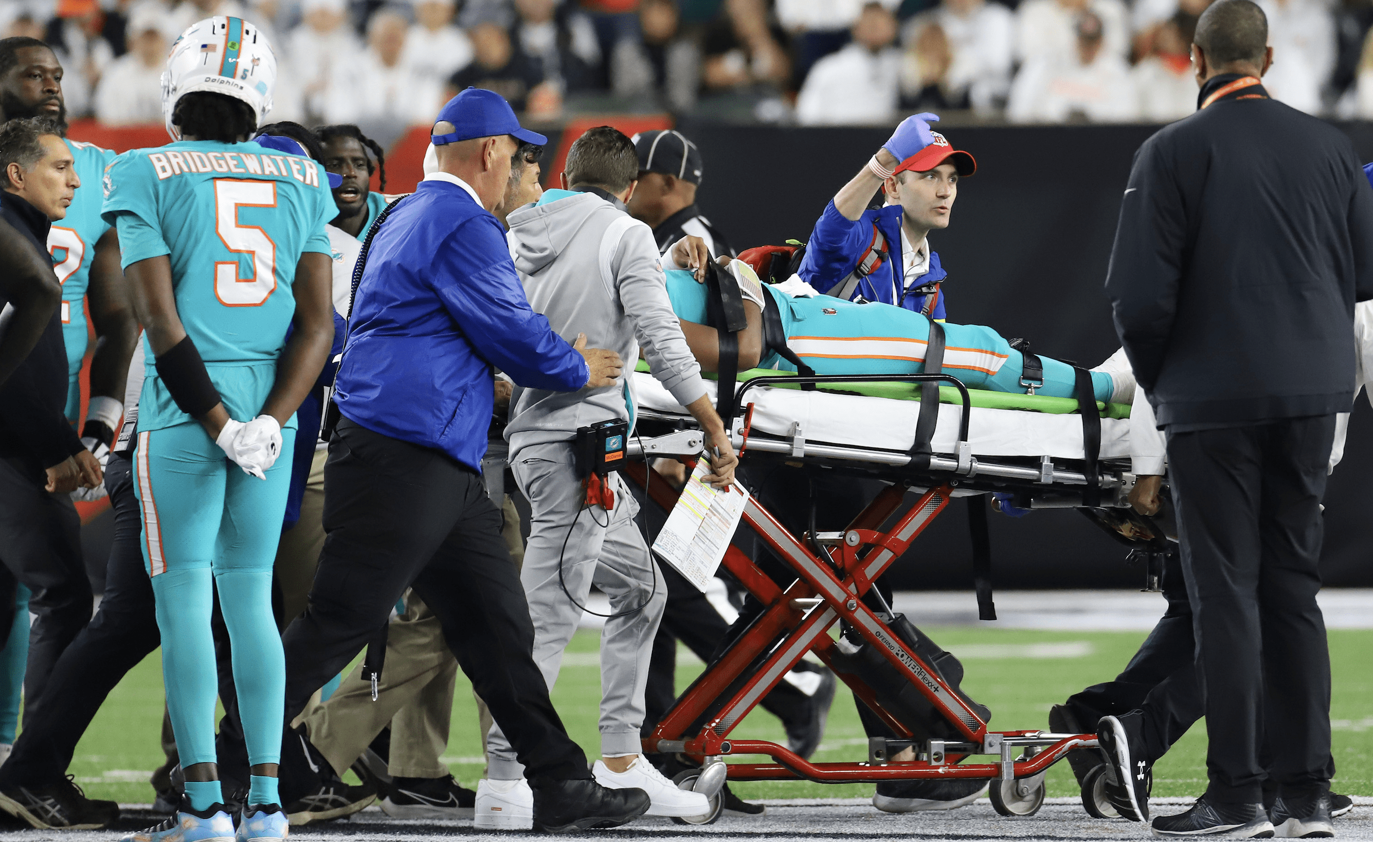 watch:-star-nfl-quarterback-rushed-to-the-hospital-after-devastating-hit