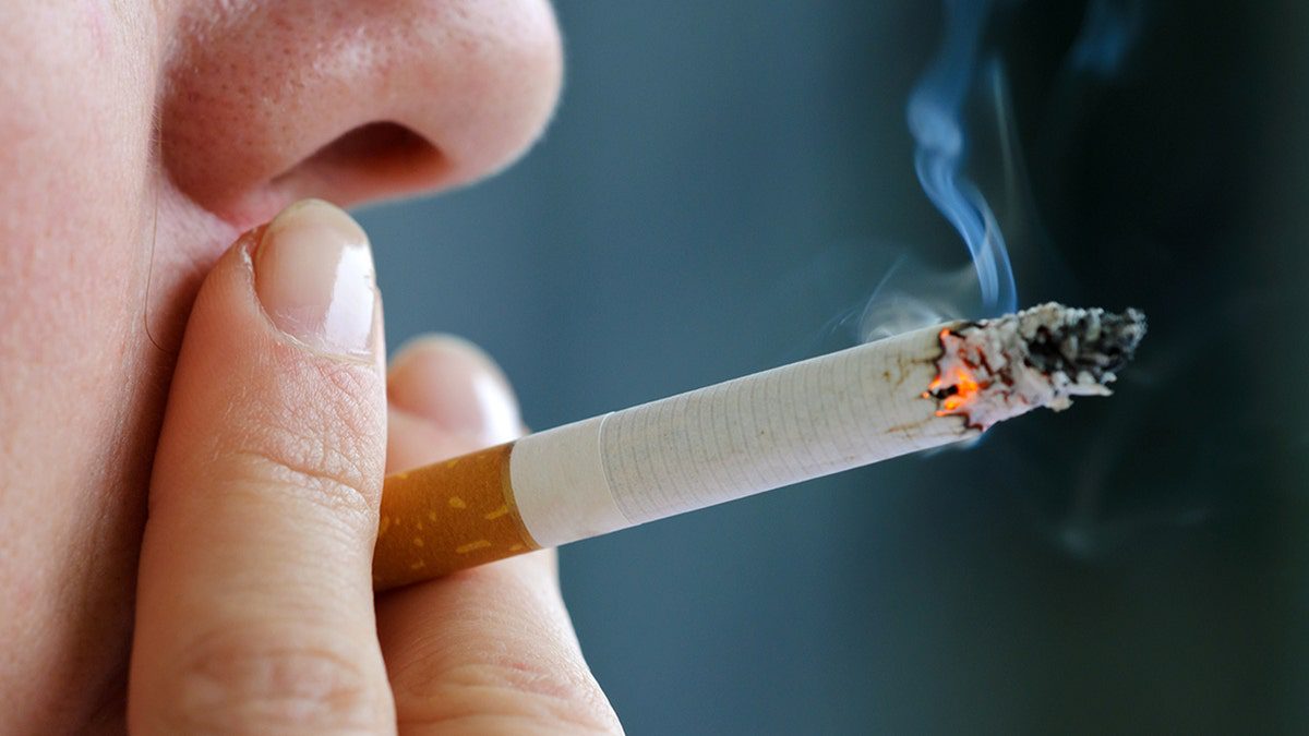 british-health-officials-recommend-everyone-over-the-age-of-55-be-screened-for-lung-cancer