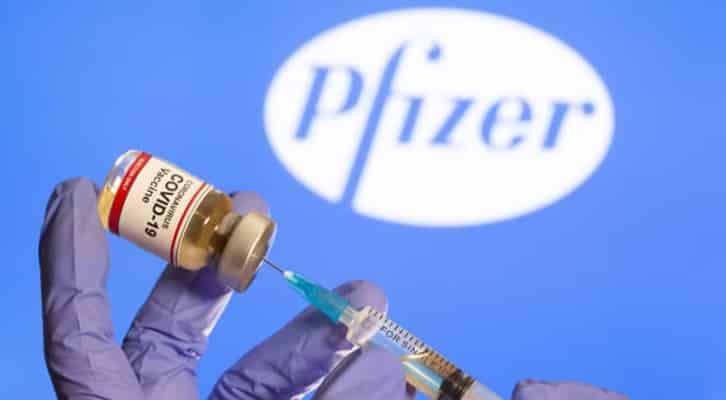 pfizer-managerin-gibt-zu:-keine-daten,-dass-die-impfung-schuetzt