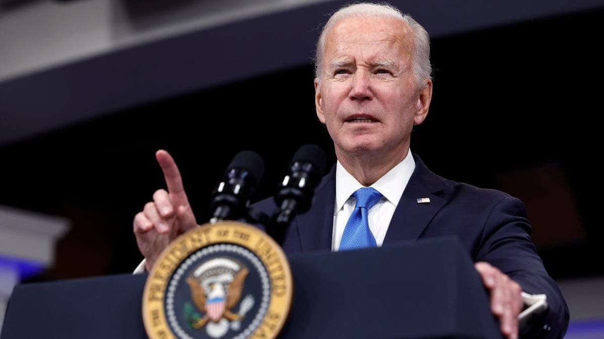 ‚disaster‘:-democrats-call-in-biden-to-campaign-for-struggling-candidates