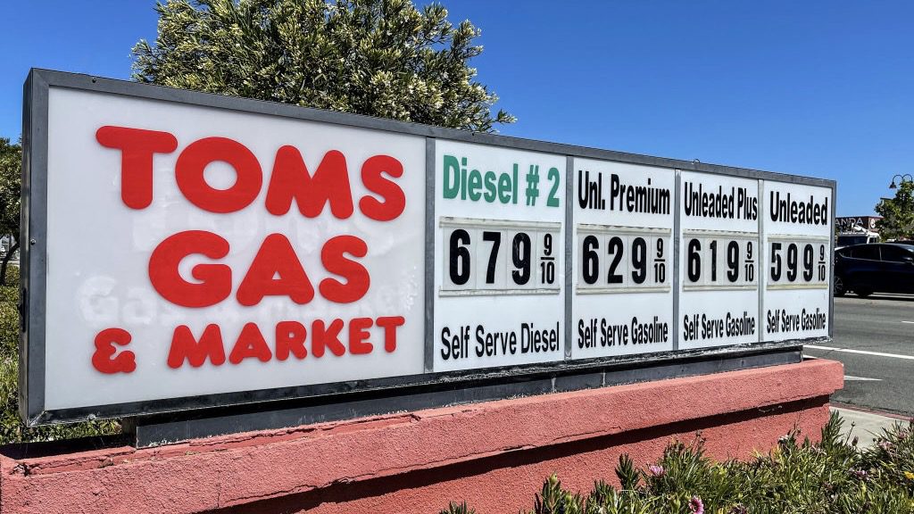 independent-gas-station-owners-expect-loss-of-business-with-california’s-gas-car-ban