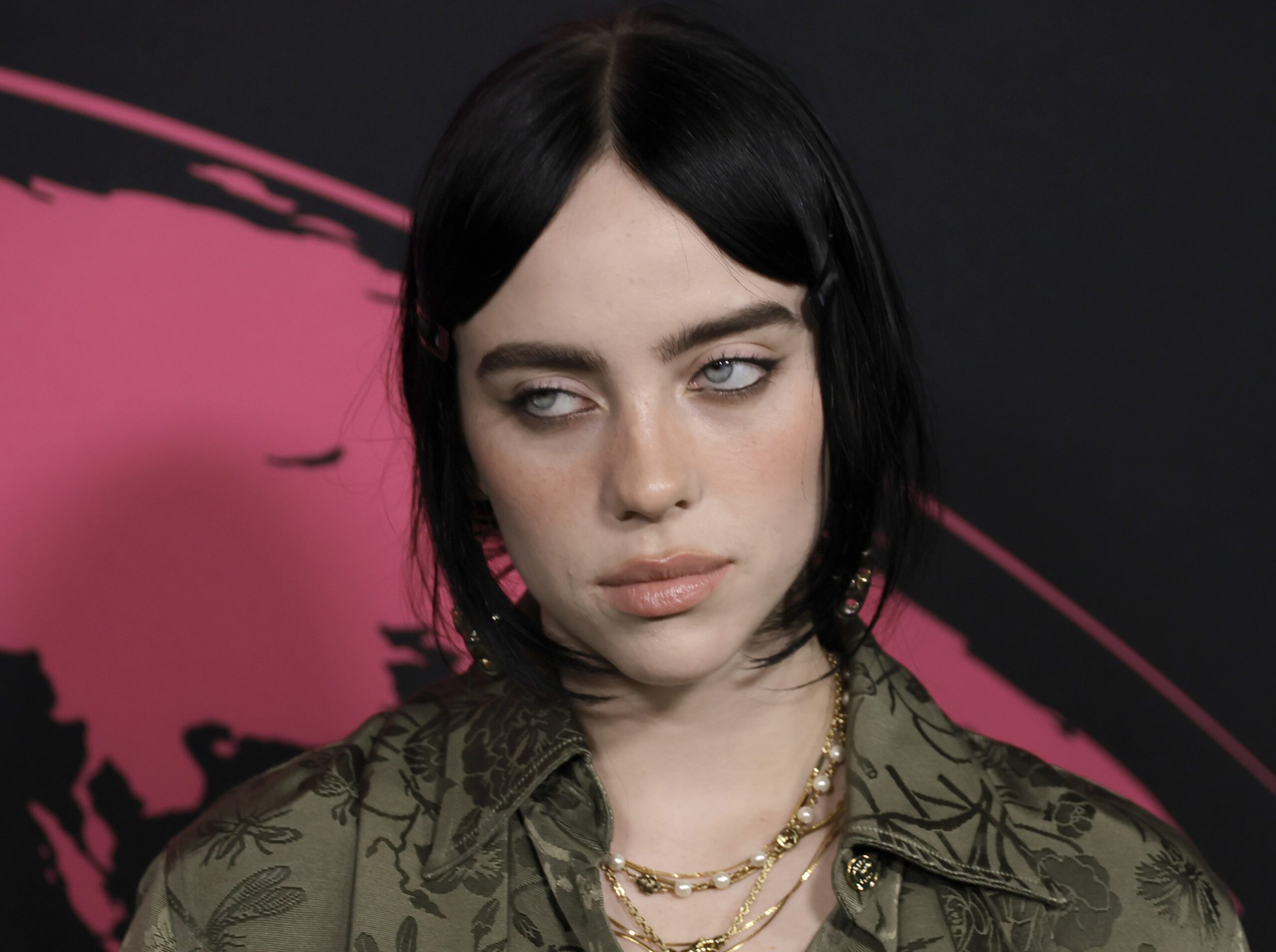 ‘honestly-yikes’:-billie-eilish-fans-react-to-baby-costume-she-wore-with-older-boyfriend