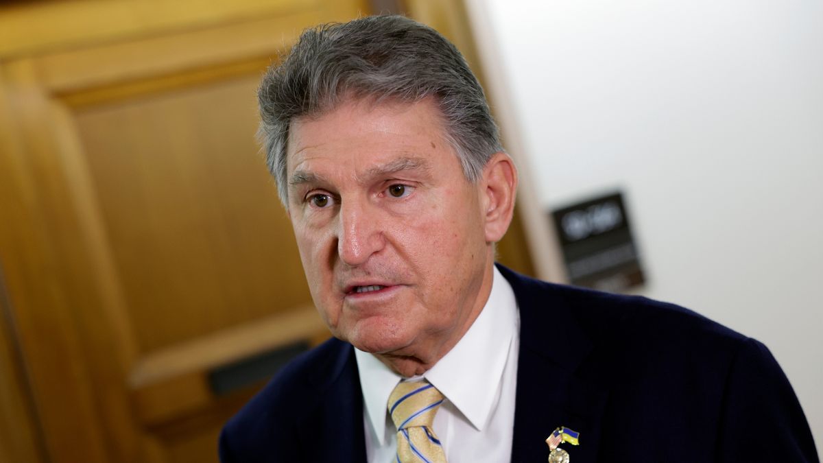 manchin-differs-with-sanders-about-debt-limit,-acknowledges-‘crippling-debt’