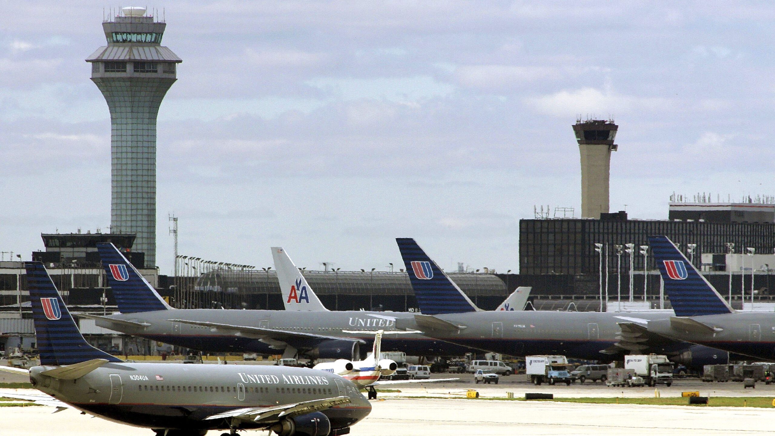 police-arrest-man-claiming-to-have-bomb-at-o’hare-international-airport