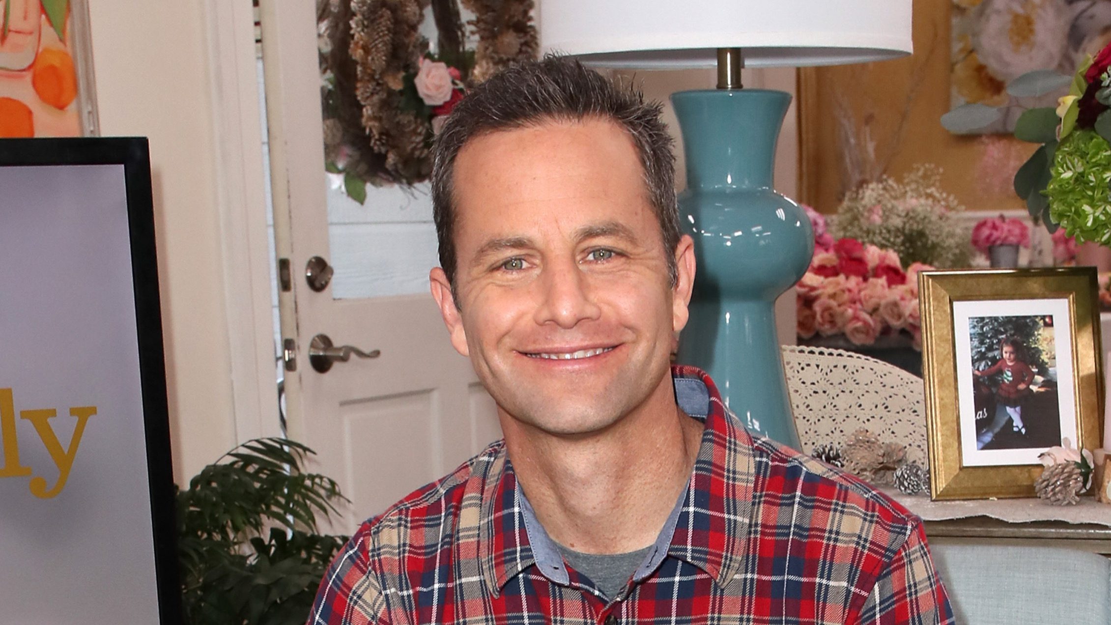 ‘fundamentally-changing-the-values-of-america’:-kirk-cameron-talks-public-libraries-refusing-to-host-him-for-story-hour-over-faith-based-children’s-book