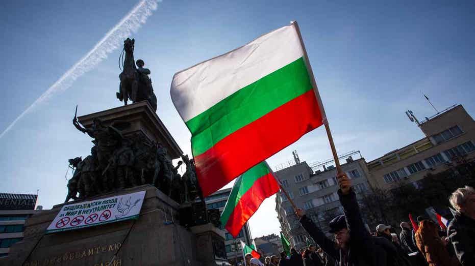 bulgarian-lawmakers-approve-military-assistance-package-to-ukraine