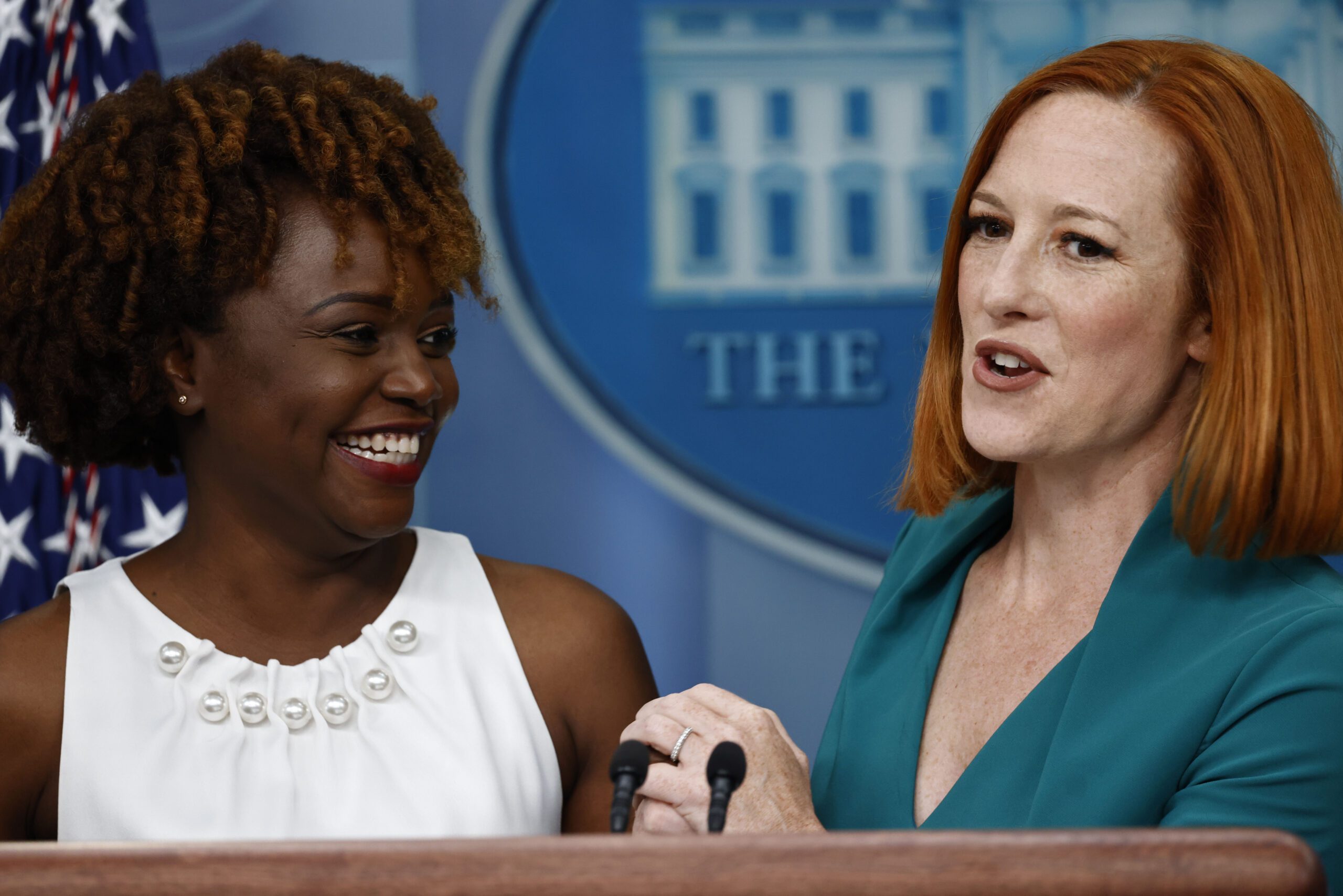 jean-pierre-insists-white-house-‘not-involved’-with-twitter-censorship-psaki-said-the-opposite-last-year.