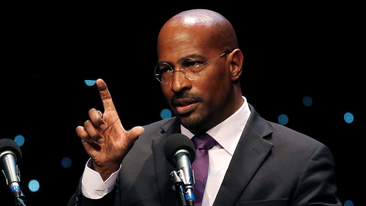cnn’s-van-jones-says-tyre-nichols‘-death-might-have-been-‚driven-by-racism‘-despite-black-cops-being-charged