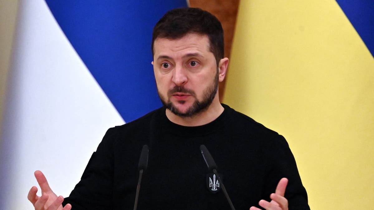 zelenskyy-warns-international-olympic-committee-against-allowing-russia-‚terrorist-state‘-into-games