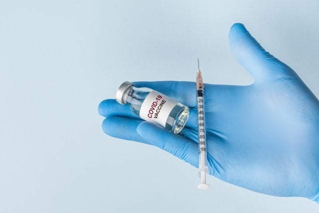 immer-mehr-aerzte-und-wissenschaftler-fordern-„stopp-der-mrna-impfstoffe“