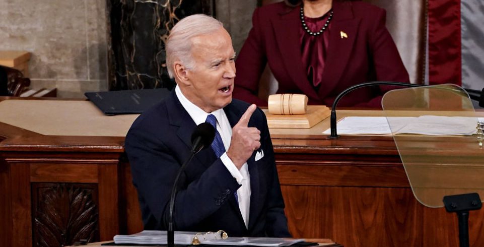 ‘nonsensical-and-random-yelling’:-biden-criticized-for-fumbles,-repeated-‘lies’-in-sotu-speech