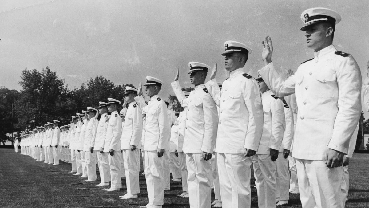 merchant-marine-midshipmen-warn-of-‚wokeness‘-in-the-academy:-‚we’re-no-longer-focused-on-excellence‘