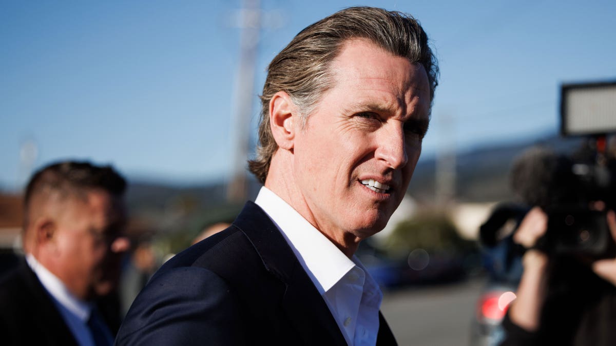 newsom-silent-on-la-schools-strike-after-500,000-kids-forced-to-stay-home-for-second-day