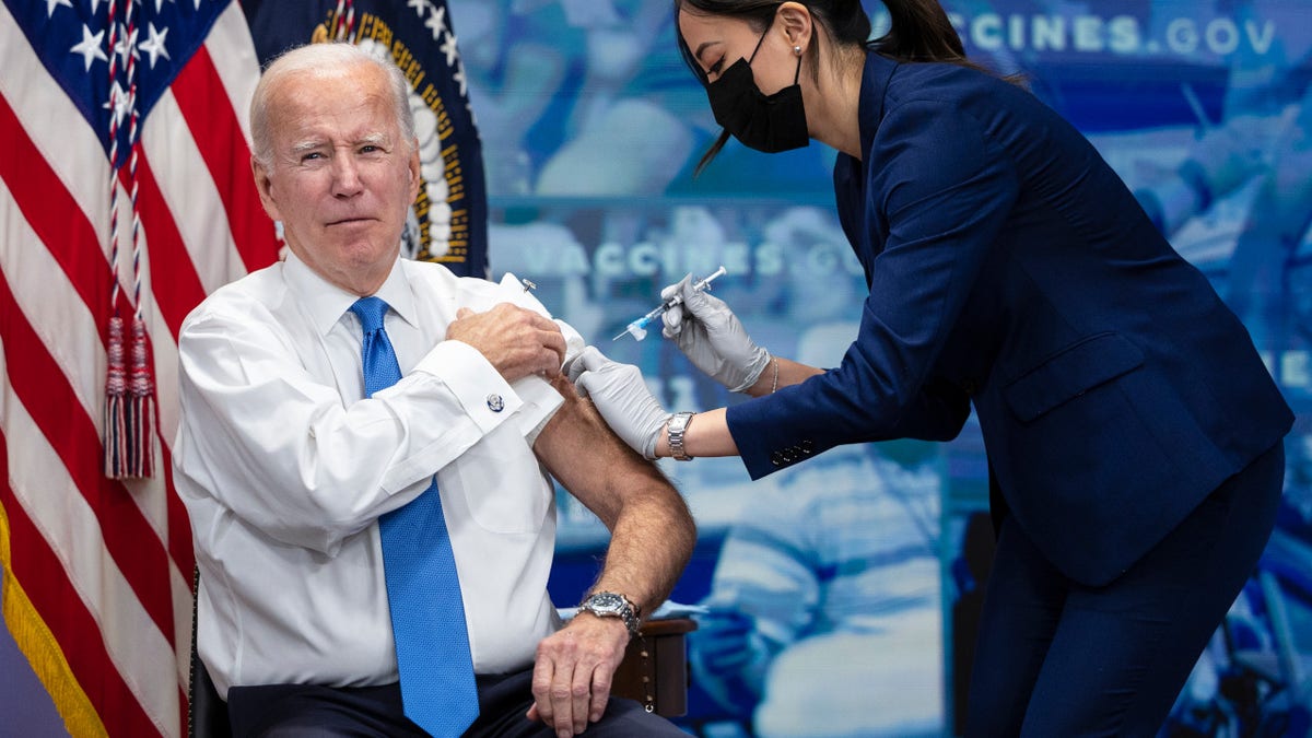 federal-court-rejects-biden-vaccine-mandate-for-federal-workers
