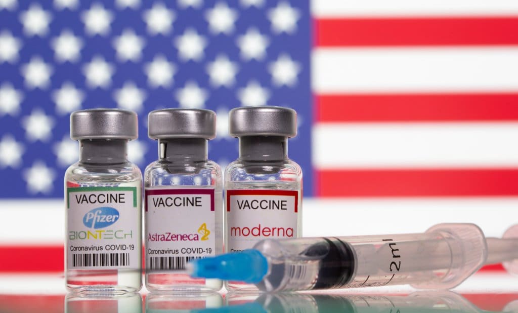 viertel-der-amerikaner-kennen-jemanden,-der-durch-covid-impfstoffe-getoetet-wurde,-fast-die-haelfte-wuerde-sich-einer-klage-anschliessen-–-umfrage