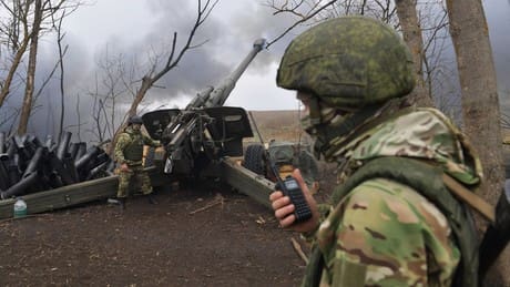 liveticker-ukraine-konflikt:-russische-streitkraefte-attackieren-truppenansammlungen-in-der-region-cherson