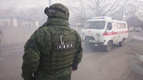 liveticker-zum-ukraine-konflikt:-krankenhaus-und-krankenwagen-durch-ukrainischen-angriff-beschaedigt