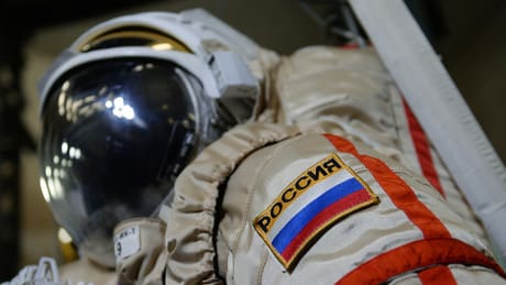 russland-praesentiert-plan-fuer-die-schliessung-des-mondes:-kosmonauten-koennten-bis-2040-auf-dem-erdtrabanten-landen