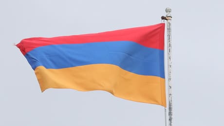 auseinandersetzung-zwischen-armenien-und-aserbaidschan-–-jerewan-berichtet-ueber-den-tod-von-vier-soldaten