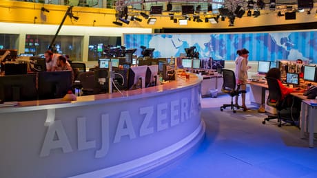 israelische-streitkraefte-betrachten-mohammed-wishah,-einen-reporter-von-„al-jazeera“,-als-experten-fuer-waffen-der-hamas